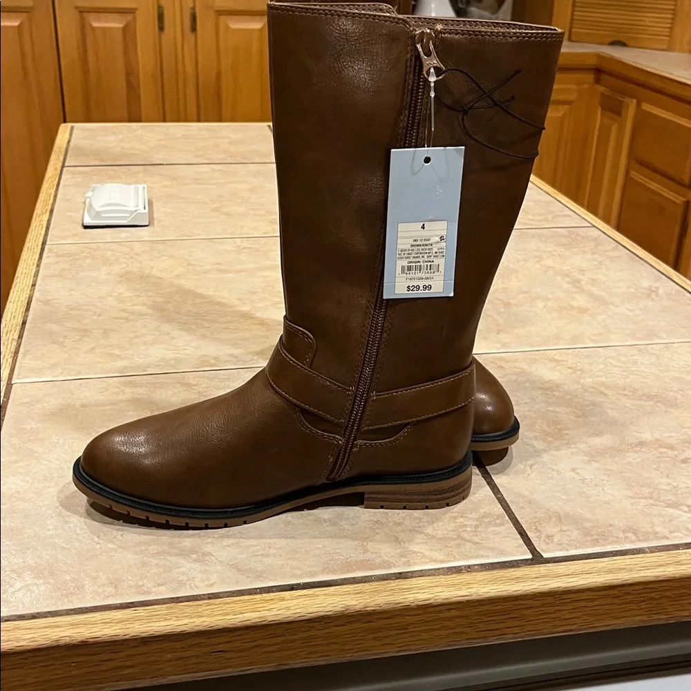 Cat & Jack Brown Girl’s Boots